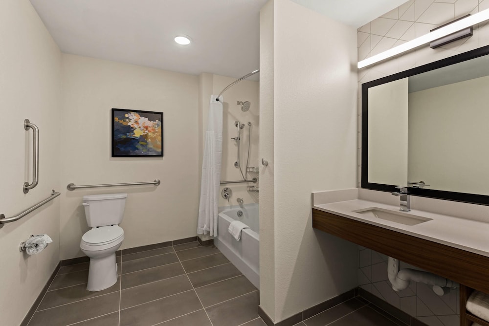 everhome suites rochester greece
