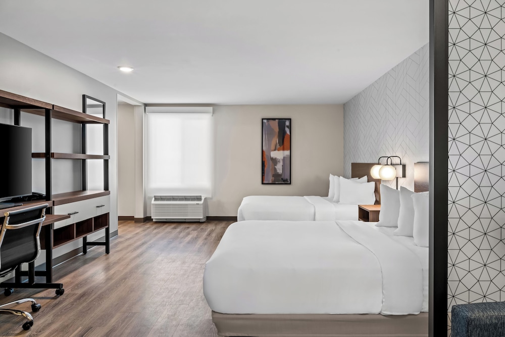 everhome suites rochester greece