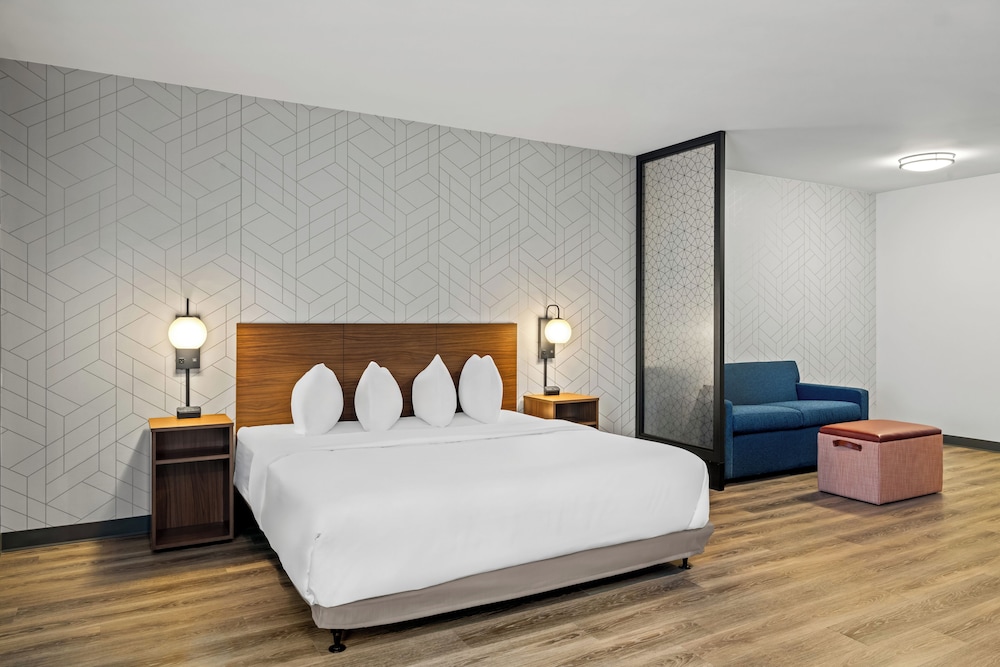 everhome suites rochester greece