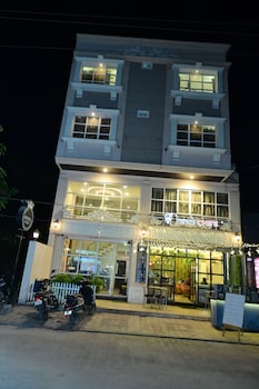 hotel twinkle regency