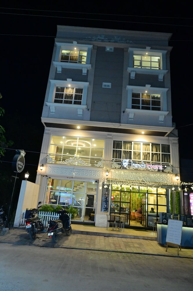 hotel twinkle regency