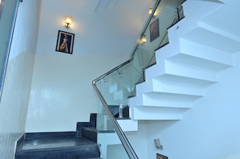 hotel twinkle regency