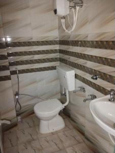 geeta teerth guest house
