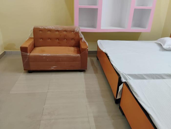 geeta teerth guest house