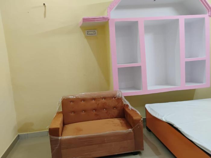 geeta teerth guest house