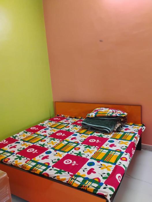 geeta teerth guest house