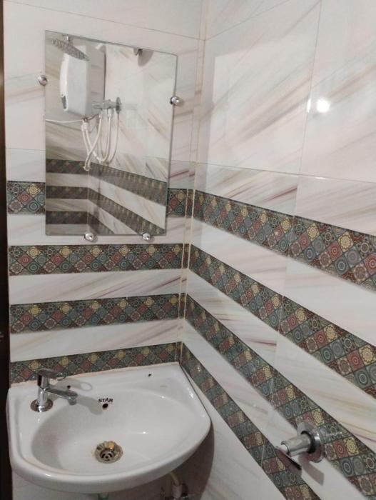 geeta teerth guest house