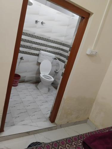 geeta teerth guest house