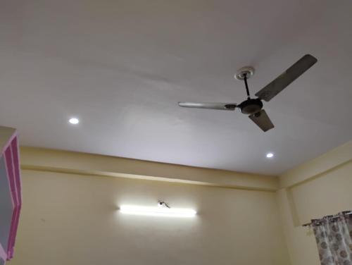 geeta teerth guest house