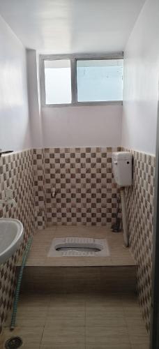 geeta teerth guest house