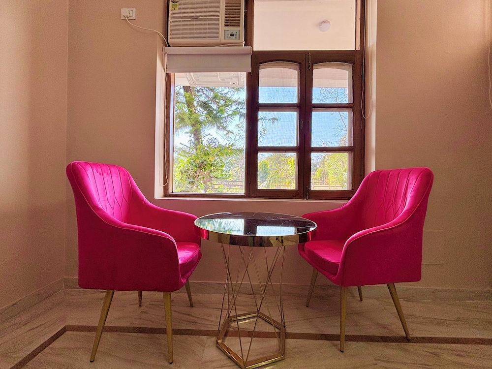 luxury 4 bedrooms independent villa