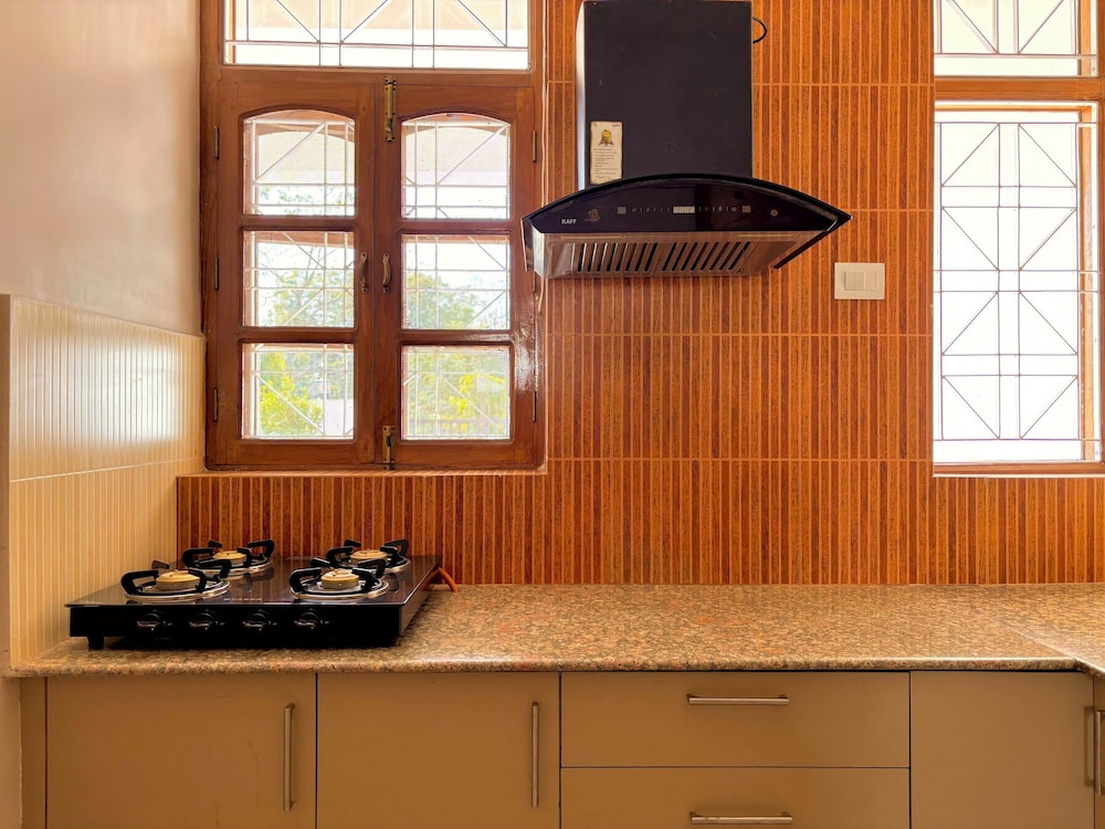 luxury 4 bedrooms independent villa