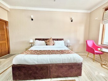 luxury 4 bedrooms independent villa