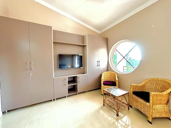 luxury 4 bedrooms independent villa