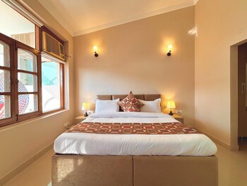 luxury 4 bedrooms independent villa