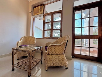 luxury 4 bedrooms independent villa