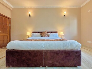 luxury 4 bedrooms independent villa