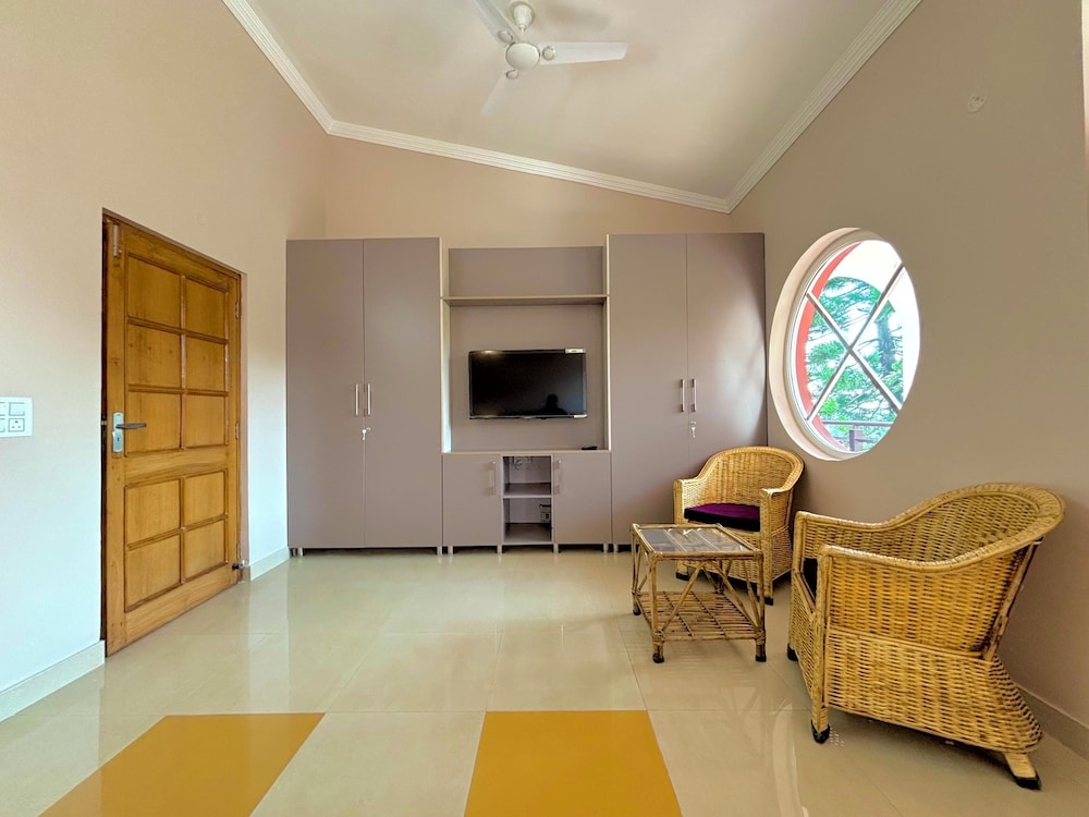 luxury 4 bedrooms independent villa