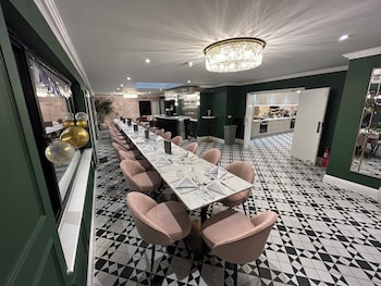 The Mill Sharnbrook,,3 star