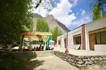 the brook camp hunder nubra