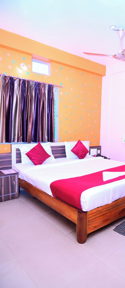 dhamstay hotel krishna residency puri