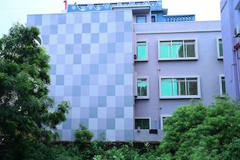 dhamstay hotel krishna residency puri