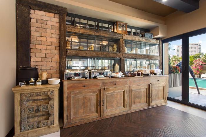 barley house