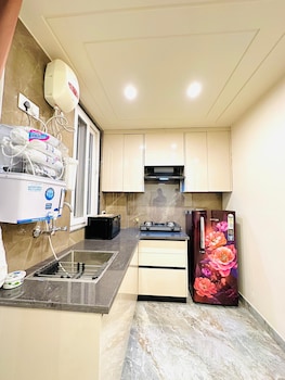 lime tree 1bhk service apartment gurgaon