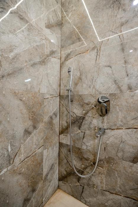 lime tree 1bhk service apartment gurgaon