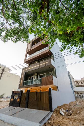 lime tree 1bhk service apartment gurgaon