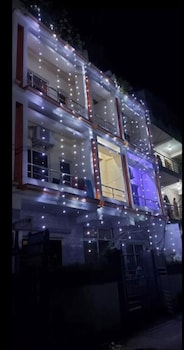 dhamstay hotel shree bhumi near seabeach