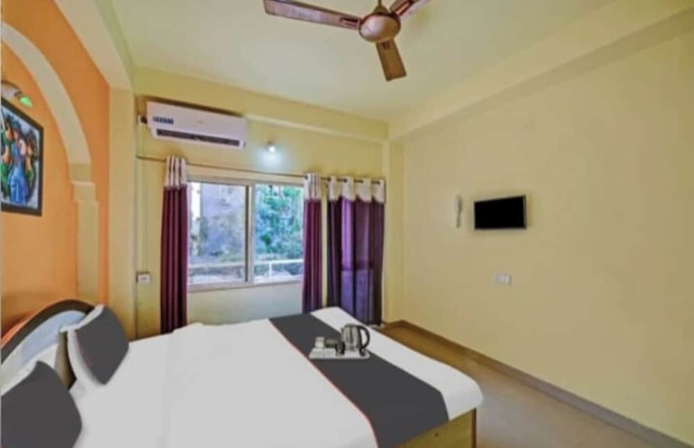 dhamstay hotel shree bhumi near seabeach