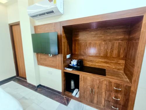 Hotel Sun Grand,,4 star