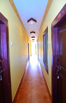 Dhamstay Hotel Sahoo Palace Near Beach,,2 star