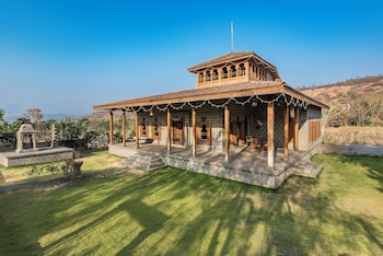 bhor