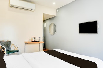 blissful stays at mg road pune