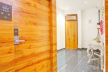 comfortable stayss at varanasi cantt