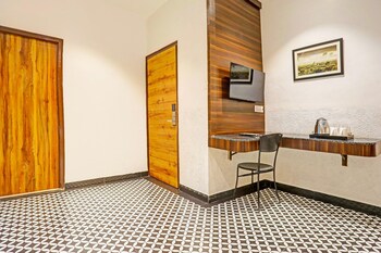 comfortable stayss at varanasi cantt