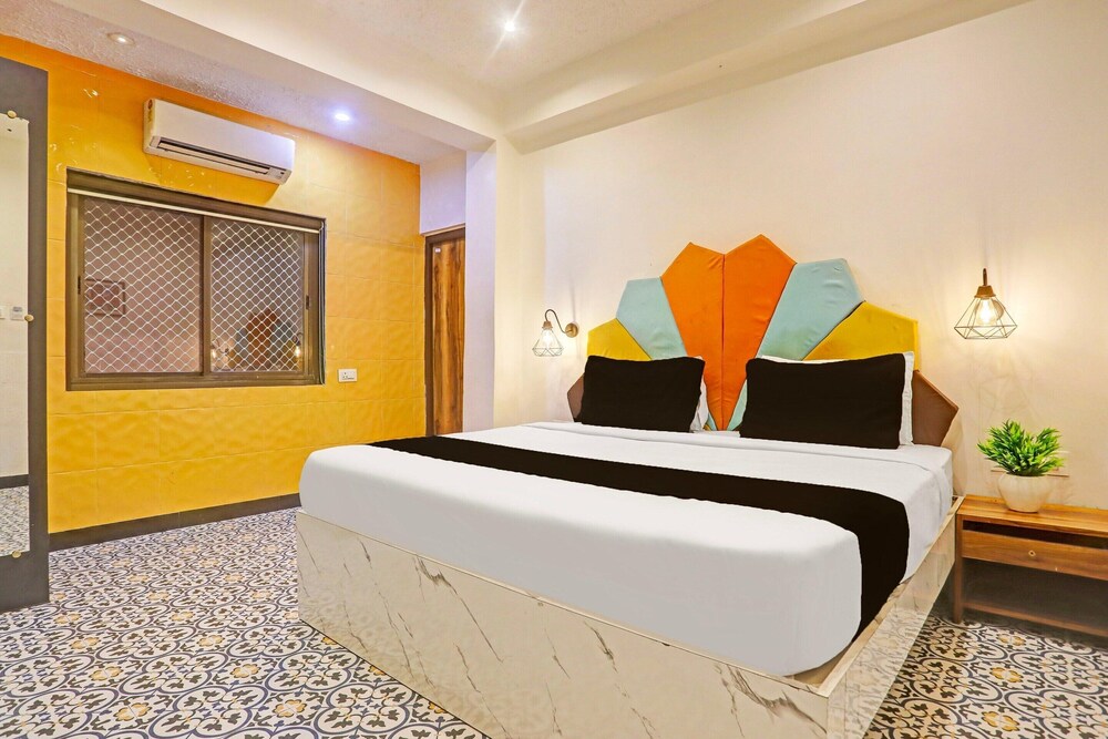 comfortable stayss at varanasi cantt