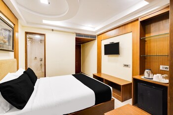 luxury urban stays near chennai airport