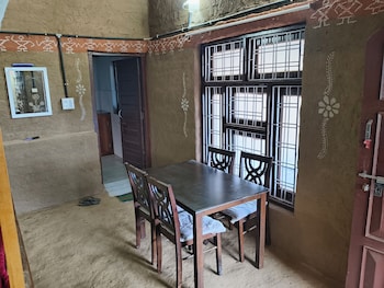 shiva kashi home stay