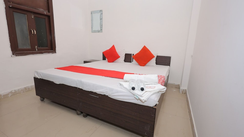 hotel zovo agra