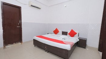 hotel zovo agra
