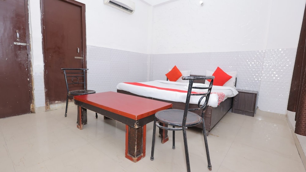 hotel zovo agra