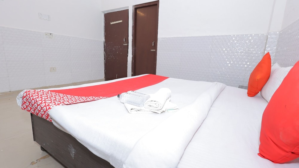 hotel zovo agra
