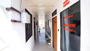 mandakini valley resort