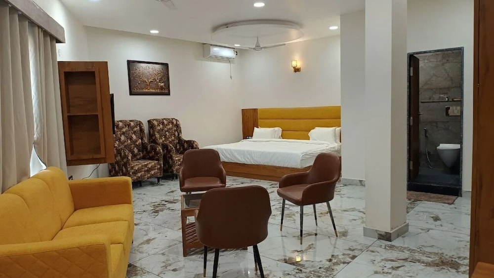 tej hotel and restaurant