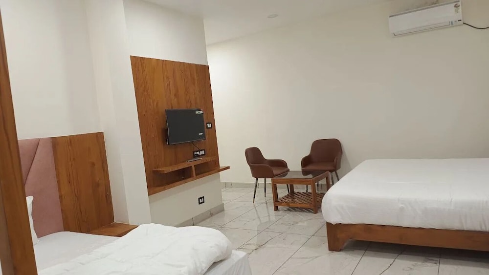 tej hotel and restaurant