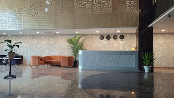 Tej Hotel & Restaurant,,3 star