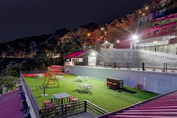 blissful mountain view near mall road